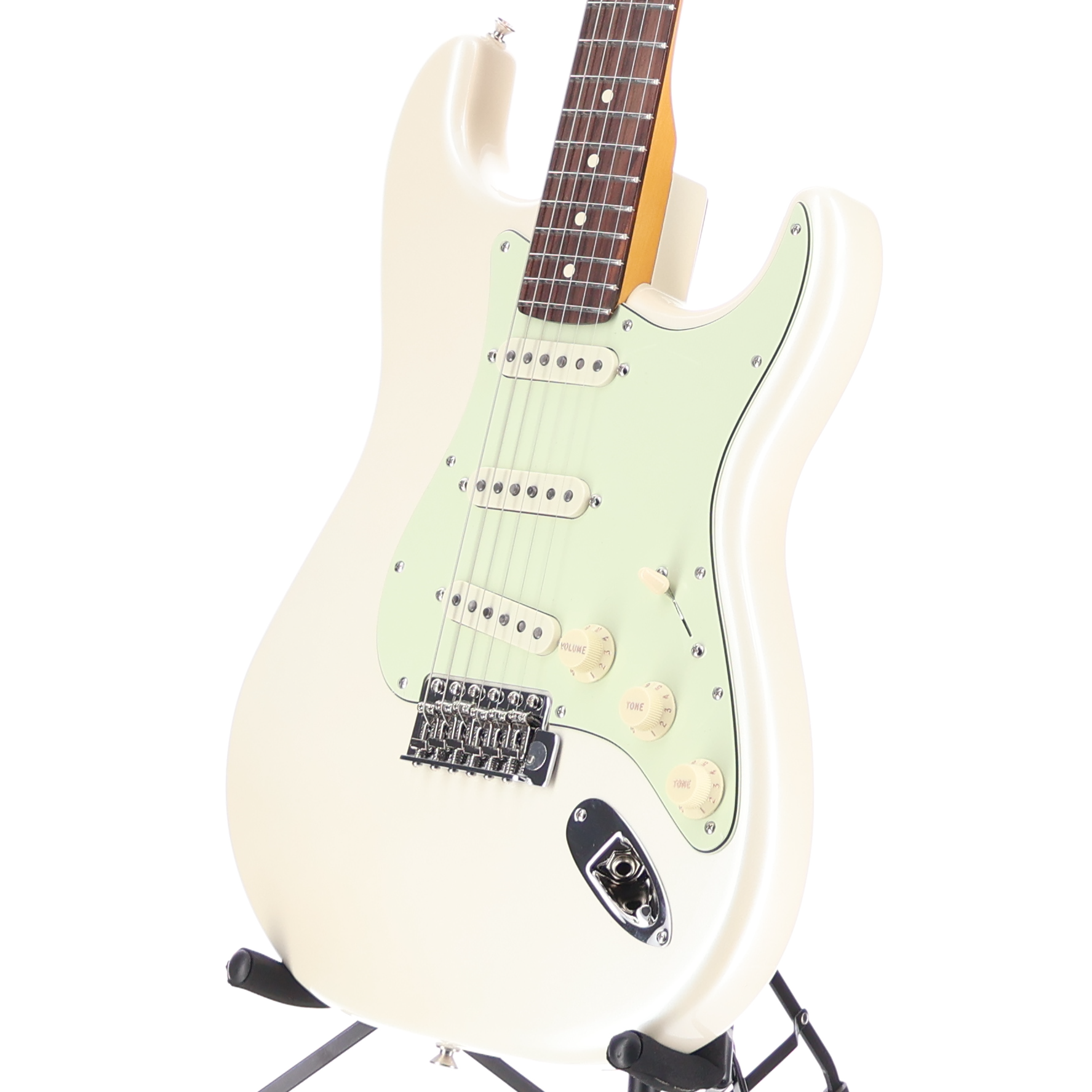 Fender Limited Edition American Professional Classic Stratocaster, Rosewood Fingerboard, Olympic Pearl (M10) (49581)