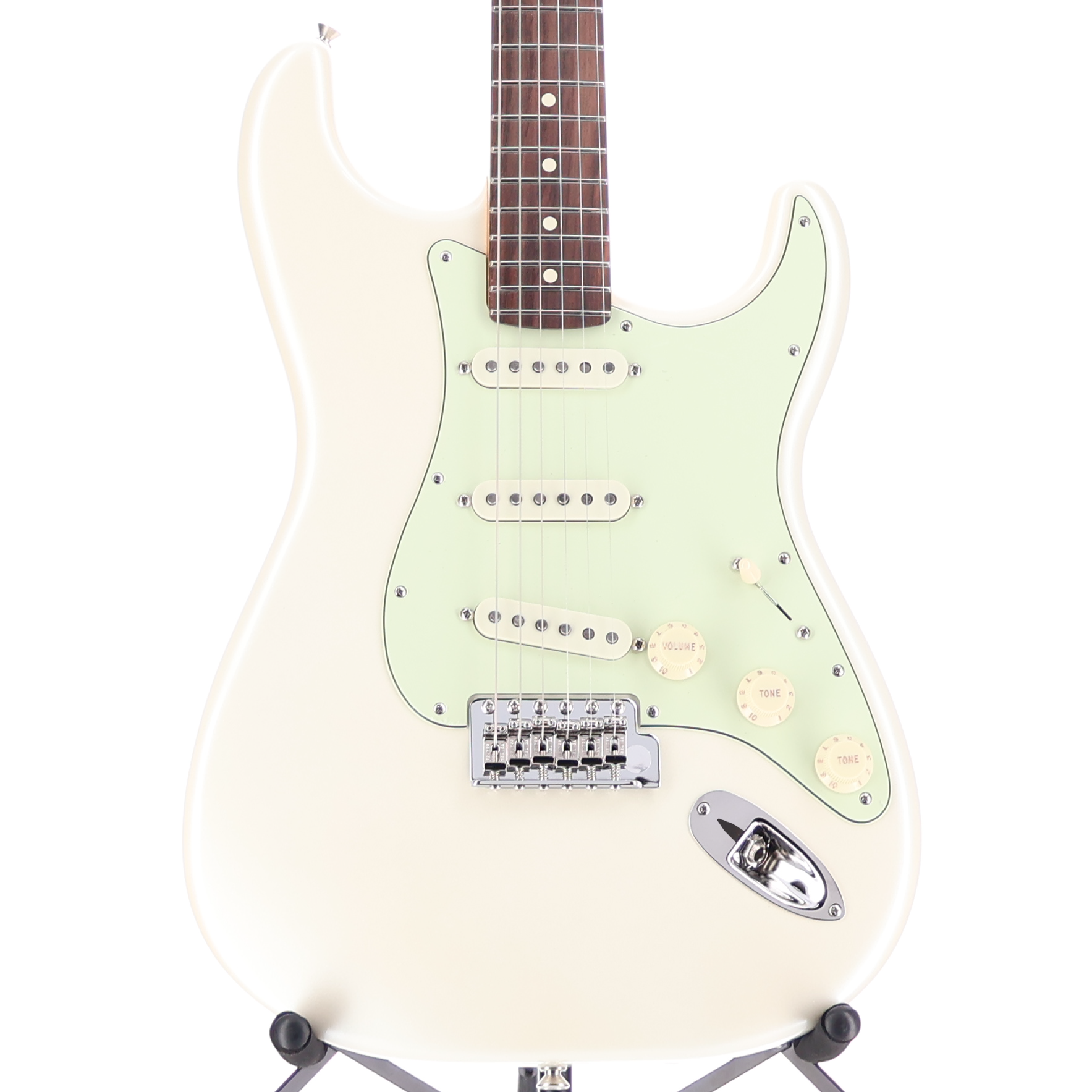 Fender Limited Edition American Professional Classic Stratocaster, Rosewood Fingerboard, Olympic Pearl (M10) (49581)