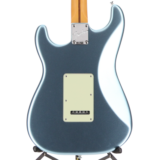 Fender Limited Edition American Professional Classic Stratocaster, Rosewood, Mystic Ice Blue (J6) (68368)