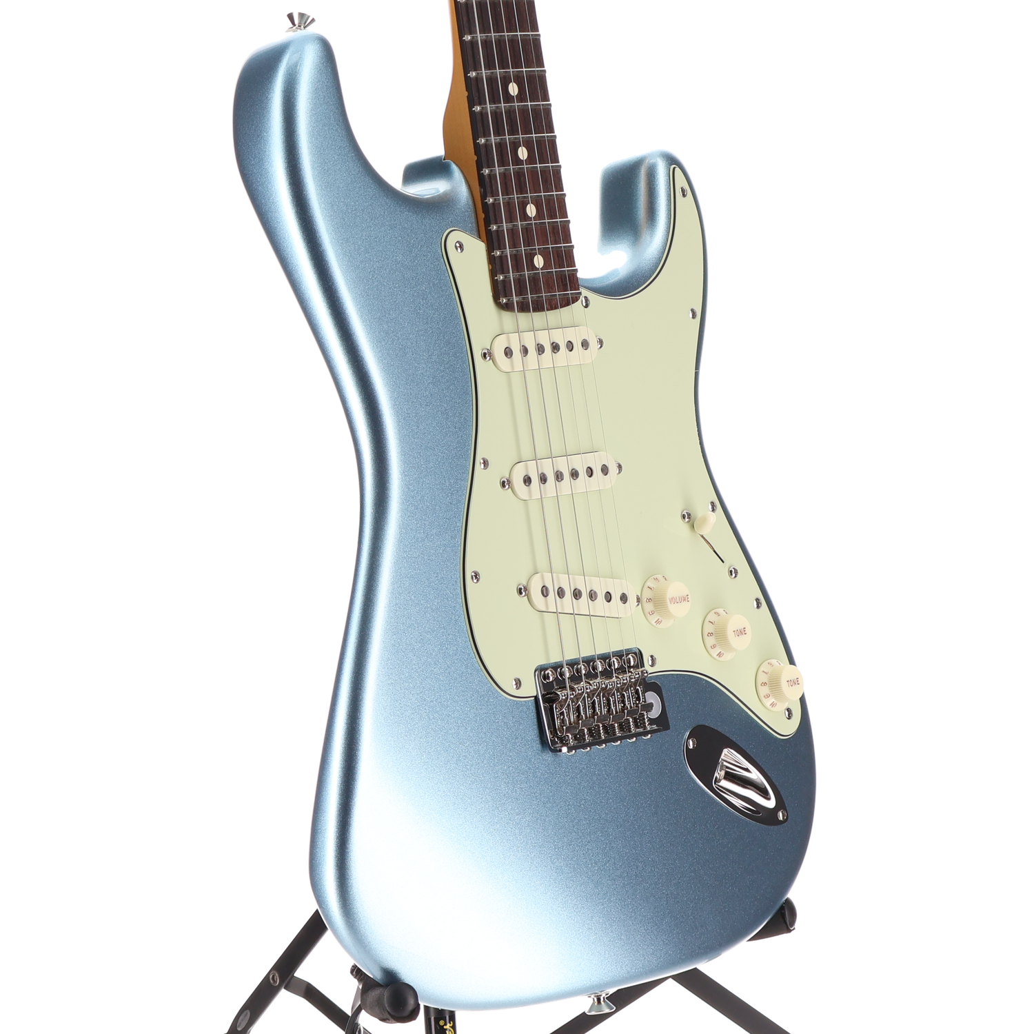 Fender Limited Edition American Professional Classic Stratocaster, Rosewood, Mystic Ice Blue (J6) (68368)