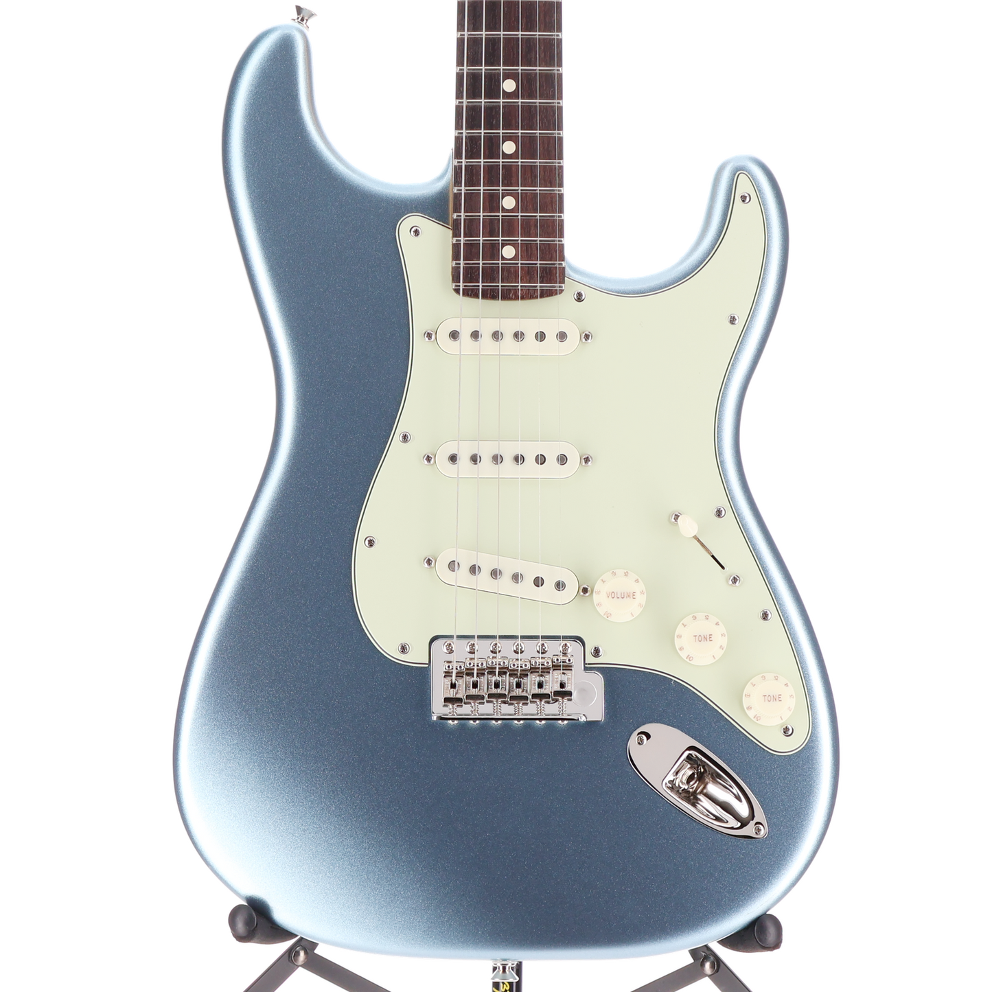 Fender Limited Edition American Professional Classic Stratocaster, Rosewood, Mystic Ice Blue (J6) (68368)