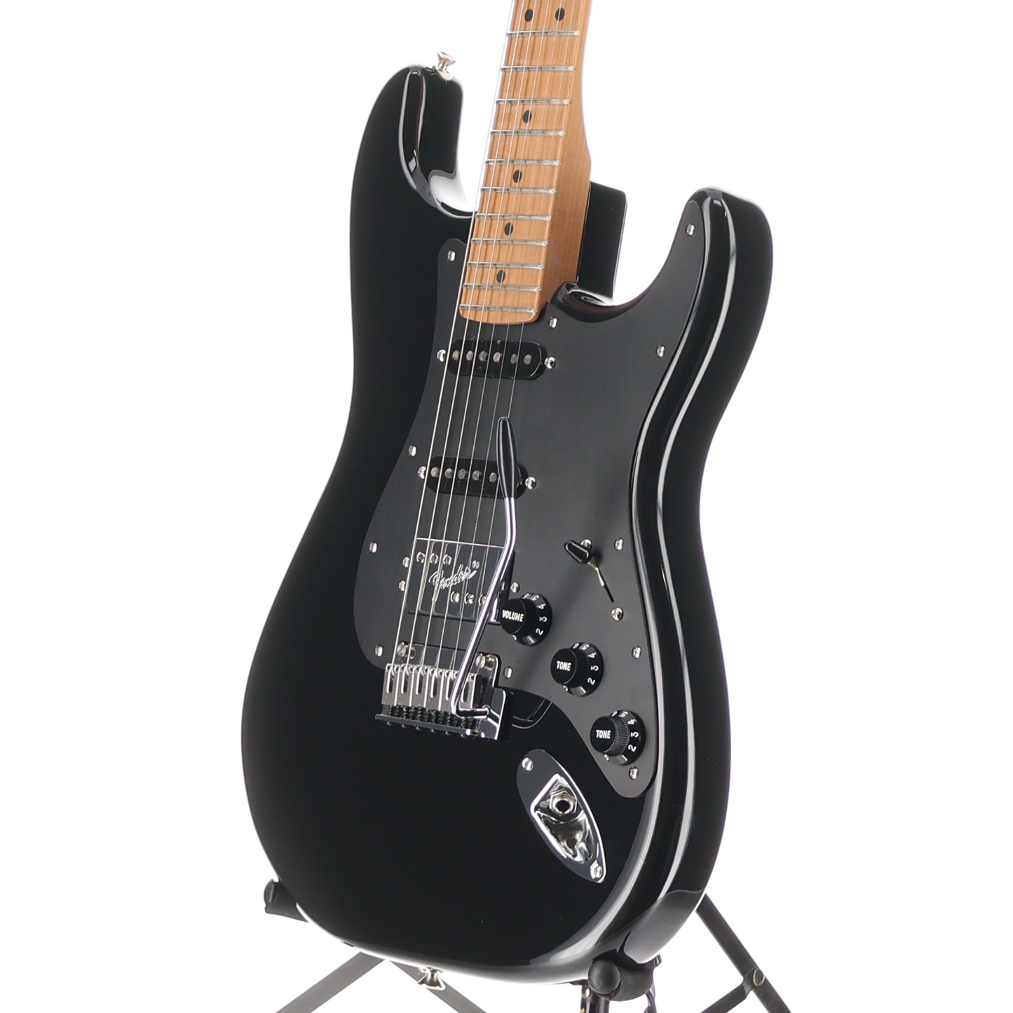 Fender Limited Edition Player Plus Stratocaster HSS, Roasted Maple Fingerboard, Black (Z5) (13949)