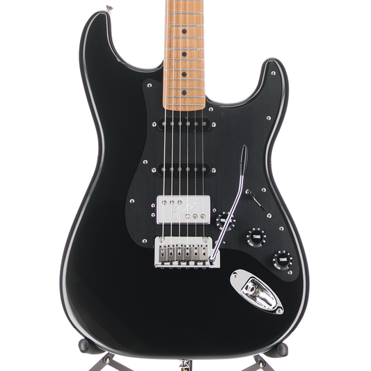 Fender Limited Edition Player Plus Stratocaster HSS, Roasted Maple Fingerboard, Black (Z5) (13949)