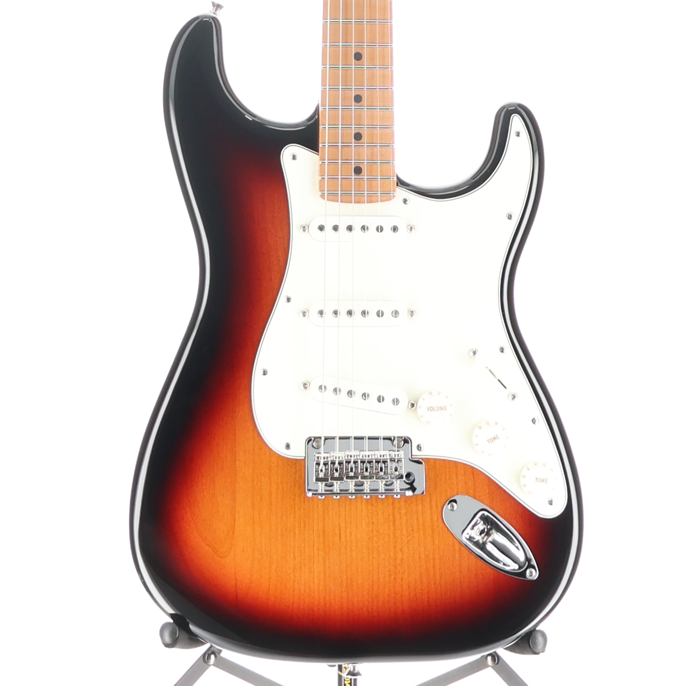 Fender Limited Edition Player Stratocaster with Roasted Maple Neck, 3-Color Sunburst, Pro Setup (U11) (21176)