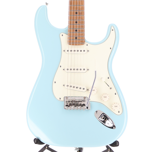 Fender Limited Edition Player Stratocaster with Roasted Maple Neck, Sonic Blue (S13) (13834)