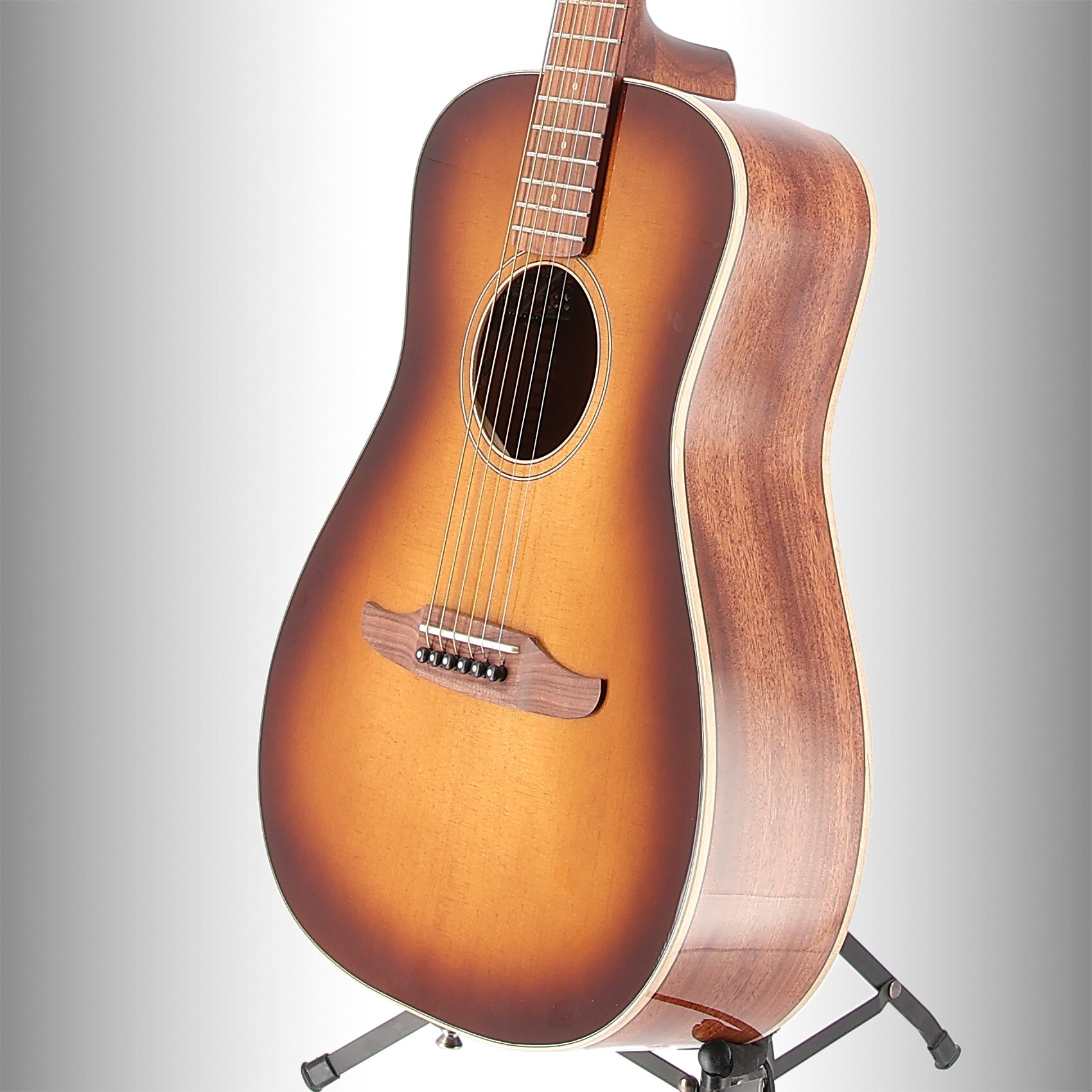 Fender Malibu Classic, Pau Ferro Fingerboard, Aged Cognac Burst (N10) (11654)