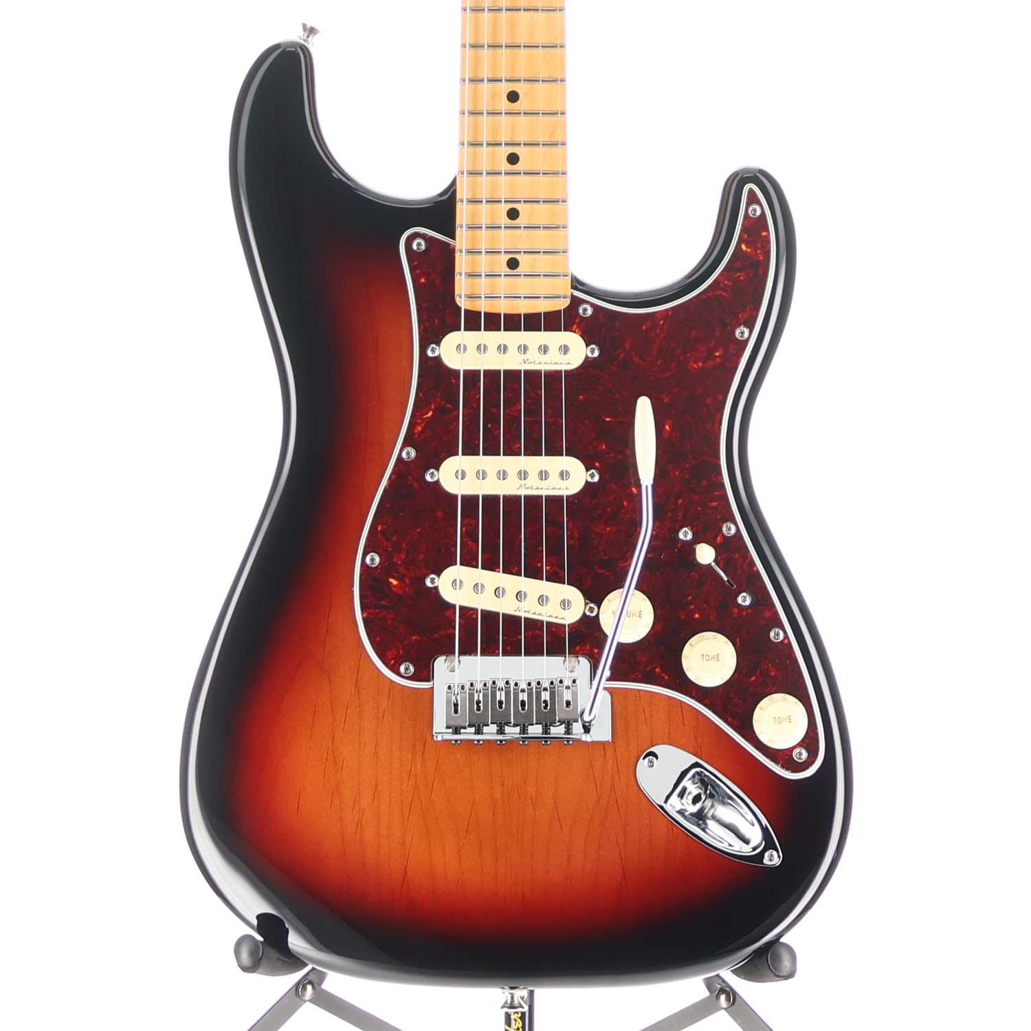 Fender Player II Modified Stratocaster, Maple Fingerboard, 3 Tone Sunburst (R4) (47340)