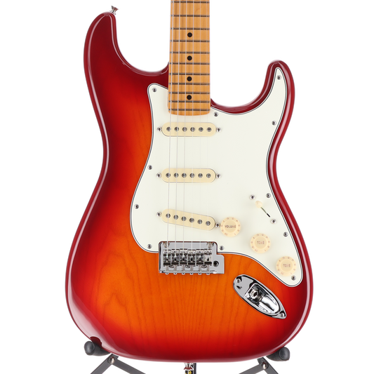 Fender Player II Stratocaster, Maple Fingerboard, Aged Cherry Burst (SR) (52887)