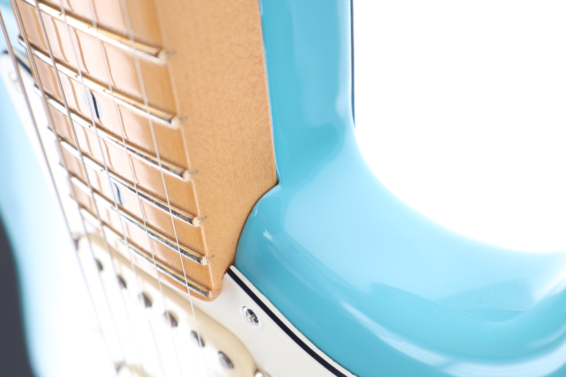 Fender Player II Stratocaster, Maple Fingerboard, Aquatone Blue (I6) (64440)