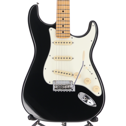 Fender Player II Stratocaster, Maple Fingerboard, Black (E13) (57119)