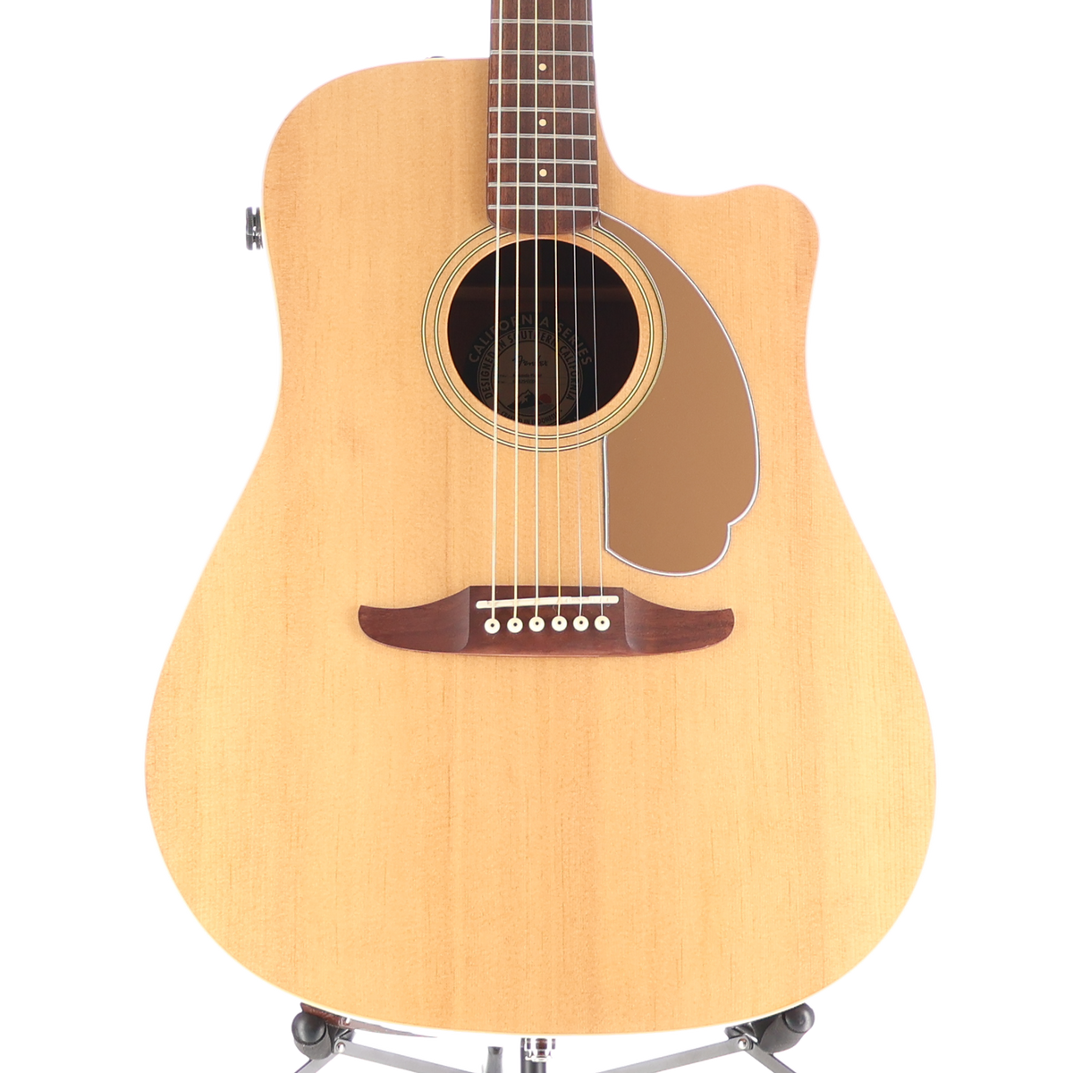 Fender Redondo Player, Walnut Fingerboard, Gold Pickguard, Natural (J2) (43006)