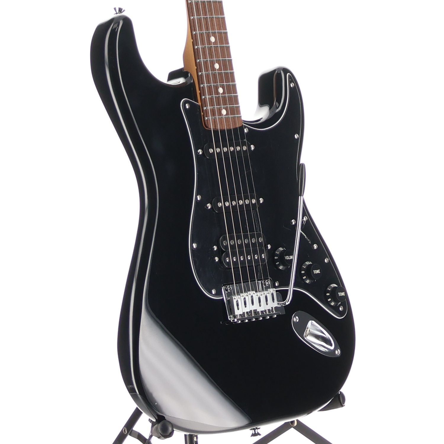 Fender Standard Stratocaster HSS, Laurel Fingerboard, Black Pickguard, Black (Q3) (03798)