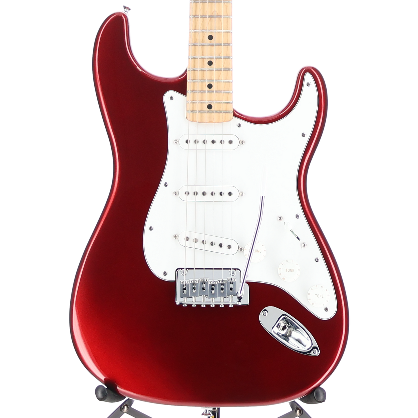 Fender Standard Stratocaster, Maple Fingerboard, White Pickguard, Candy Cola (Q8) (00822)