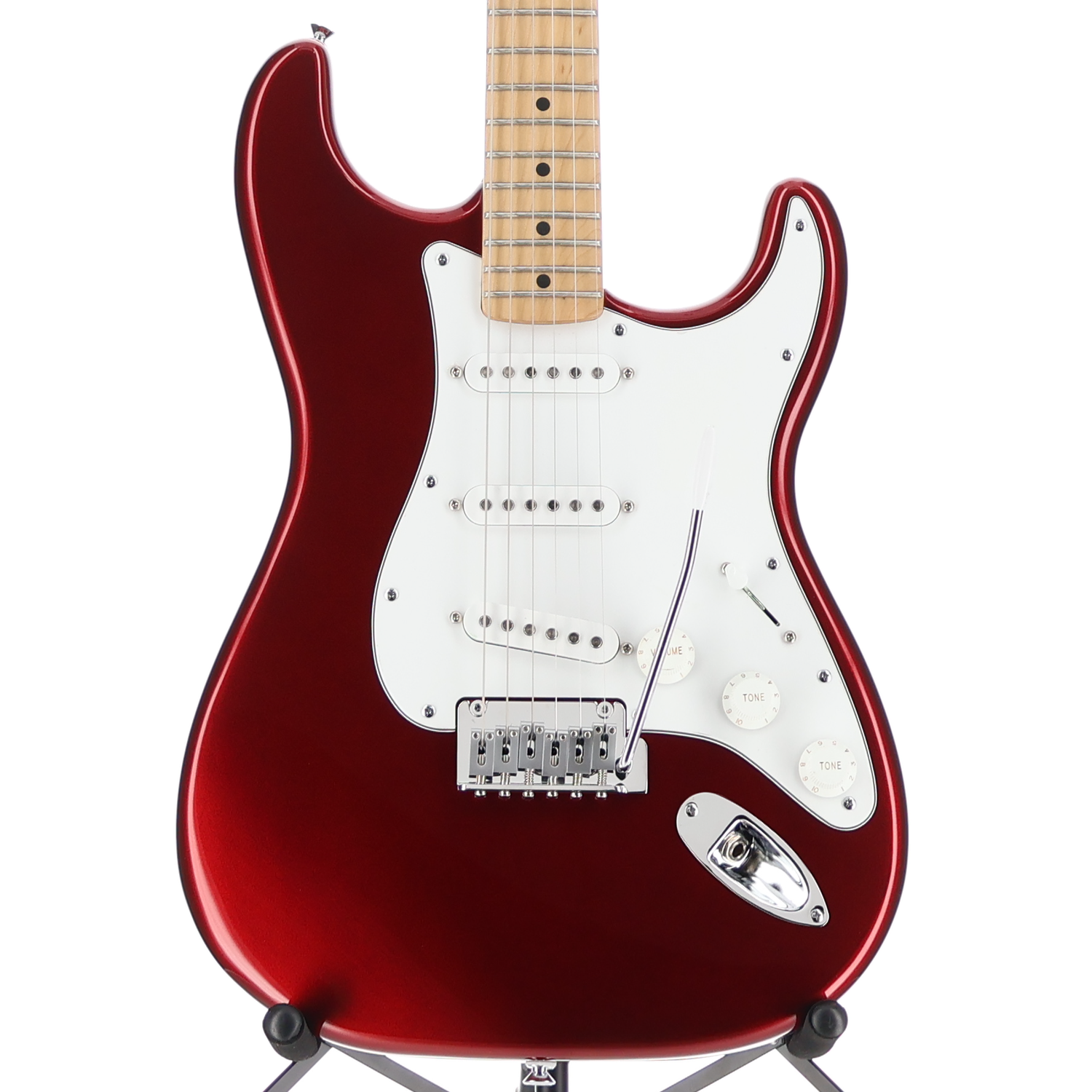 Fender Standard Stratocaster, Maple Fingerboard, White Pickguard, Candy Cola (U1) (00691)