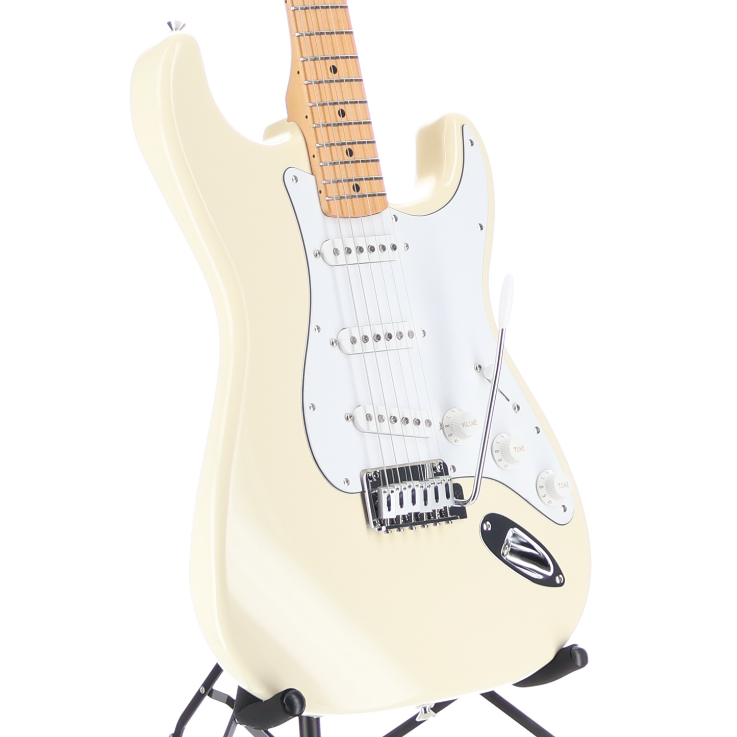 Fender Standard Stratocaster, Maple Fingerboard, White Pickguard, Olympic White (A5) (08356)