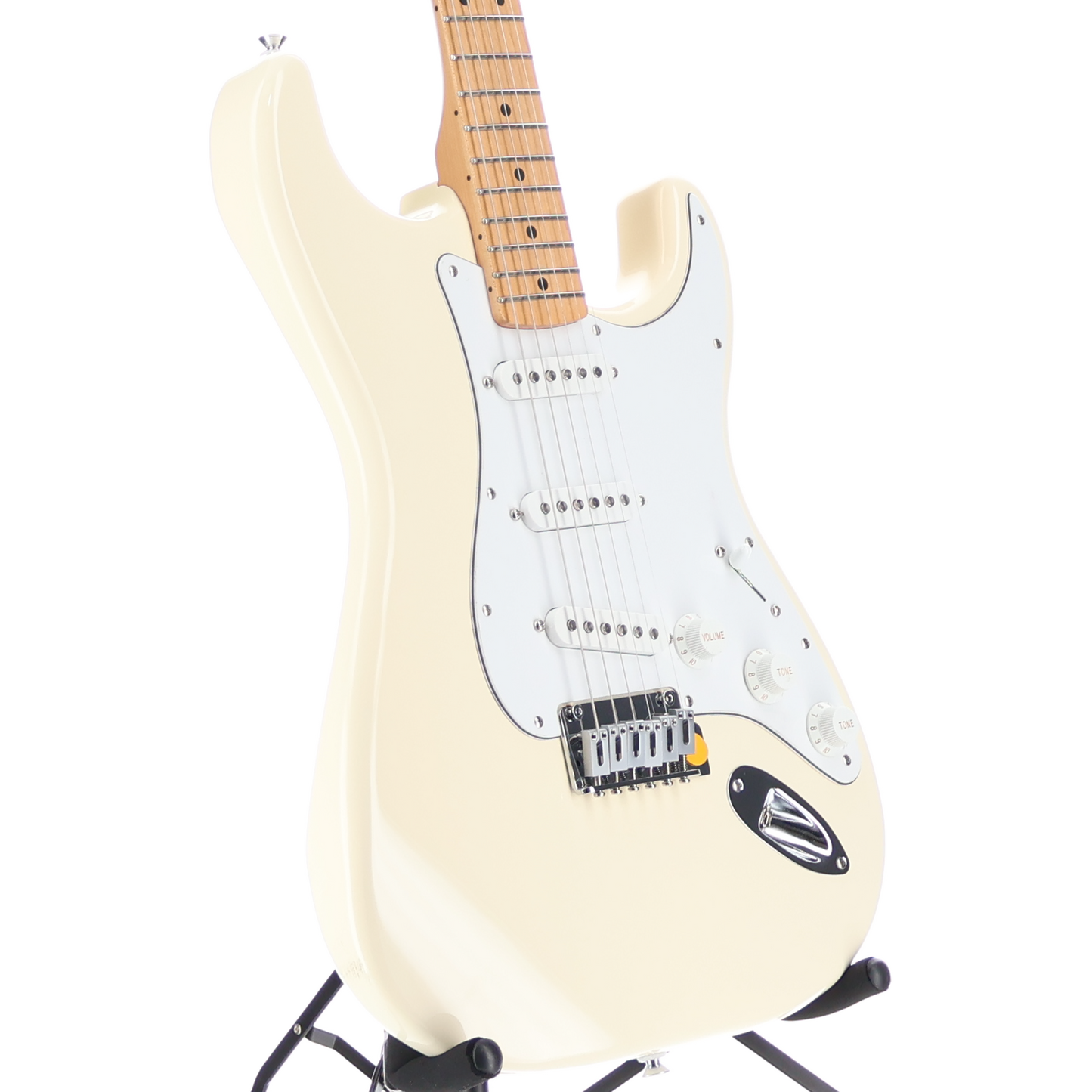 Fender Standard Stratocaster, Maple Fingerboard, White Pickguard, Olympic White (U5) (30392)