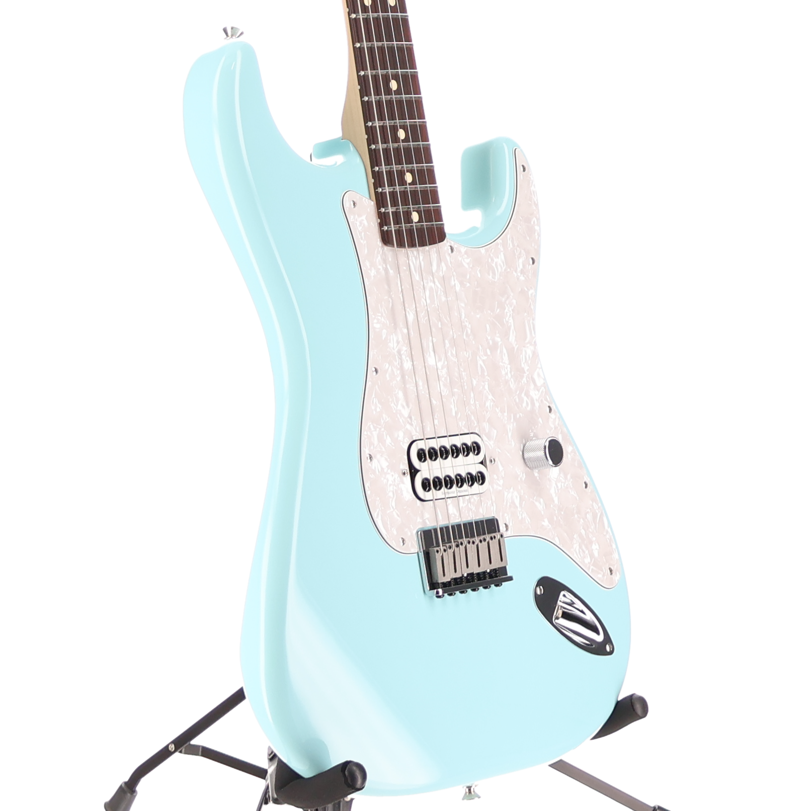 Fender Tom DeLonge Stratocaster, Rosewood Fingerboard, Daphne Blue (P) (43263)