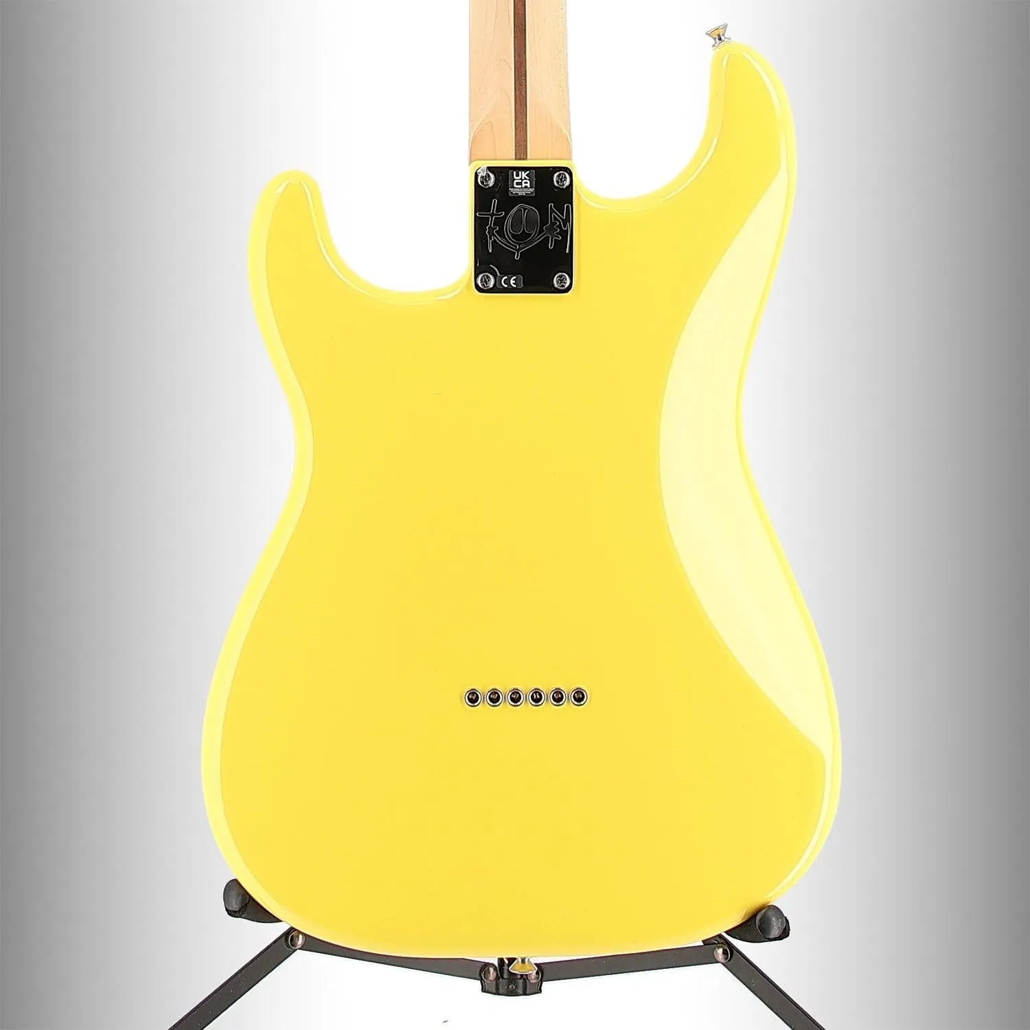 Fender Tom DeLonge Stratocaster, Rosewood Fingerboard, Graffiti Yellow (ED2) (45092)