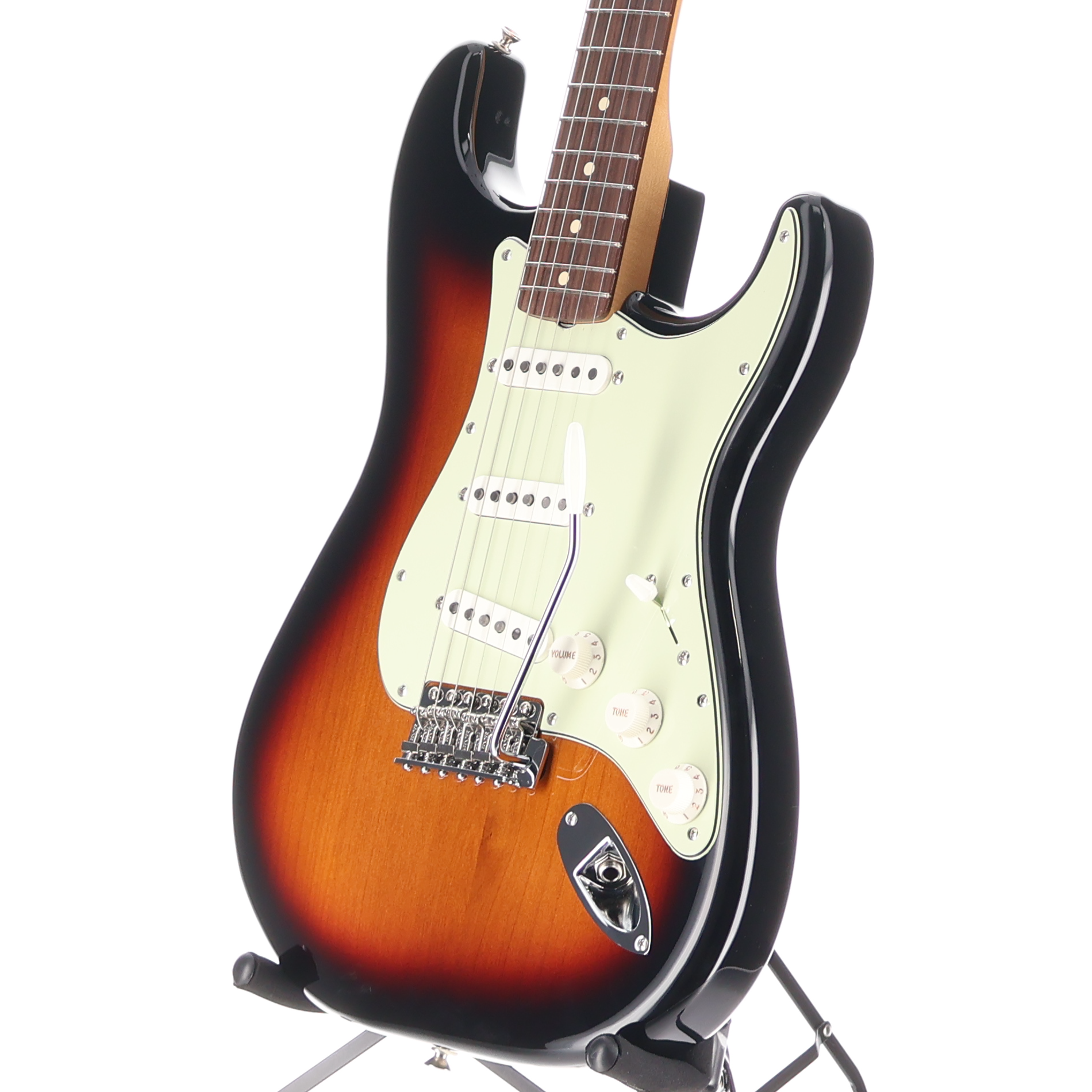 Fender Vintera II '60s Stratocaster, 3-Color Sunburst, Fully Tested (S9) (83450)
