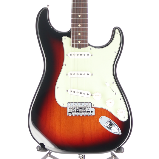 Fender Vintera II '60s Stratocaster, 3-Color Sunburst, Stage Ready (E13) (14480)
