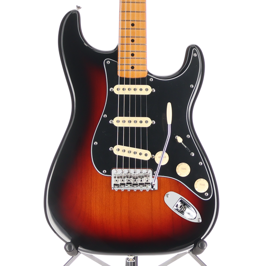Fender Vintera II '70s Stratocaster, Maple Fingerboard, 3-Color Sunburst (G11) (00694)