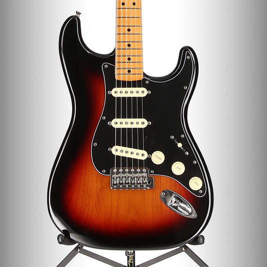 Fender Vintera II '70s Stratocaster, Maple Fingerboard, 3-Color Sunburst (G5) (32609)