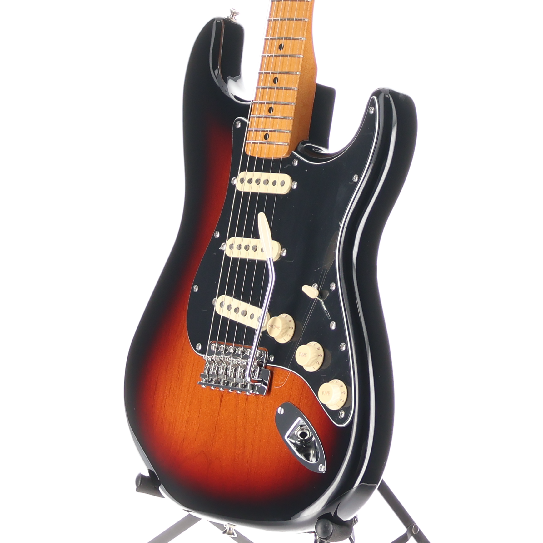 Fender Vintera II '70s Stratocaster, Maple Fingerboard, 3-Color Sunburst (W4) (10029)