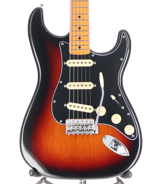 Fender Vintera II '70s Stratocaster, Maple Fingerboard, 3-Color Sunburst (W4) (10029)
