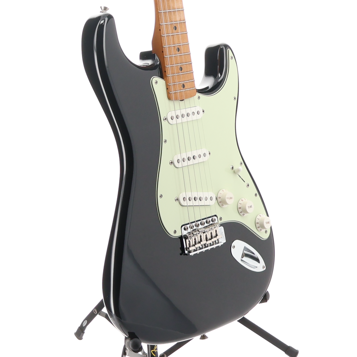 Fender Vintera® II Road Worn® '60s Stratocaster®, Maple Fingerboard, Black (B9) (94921)