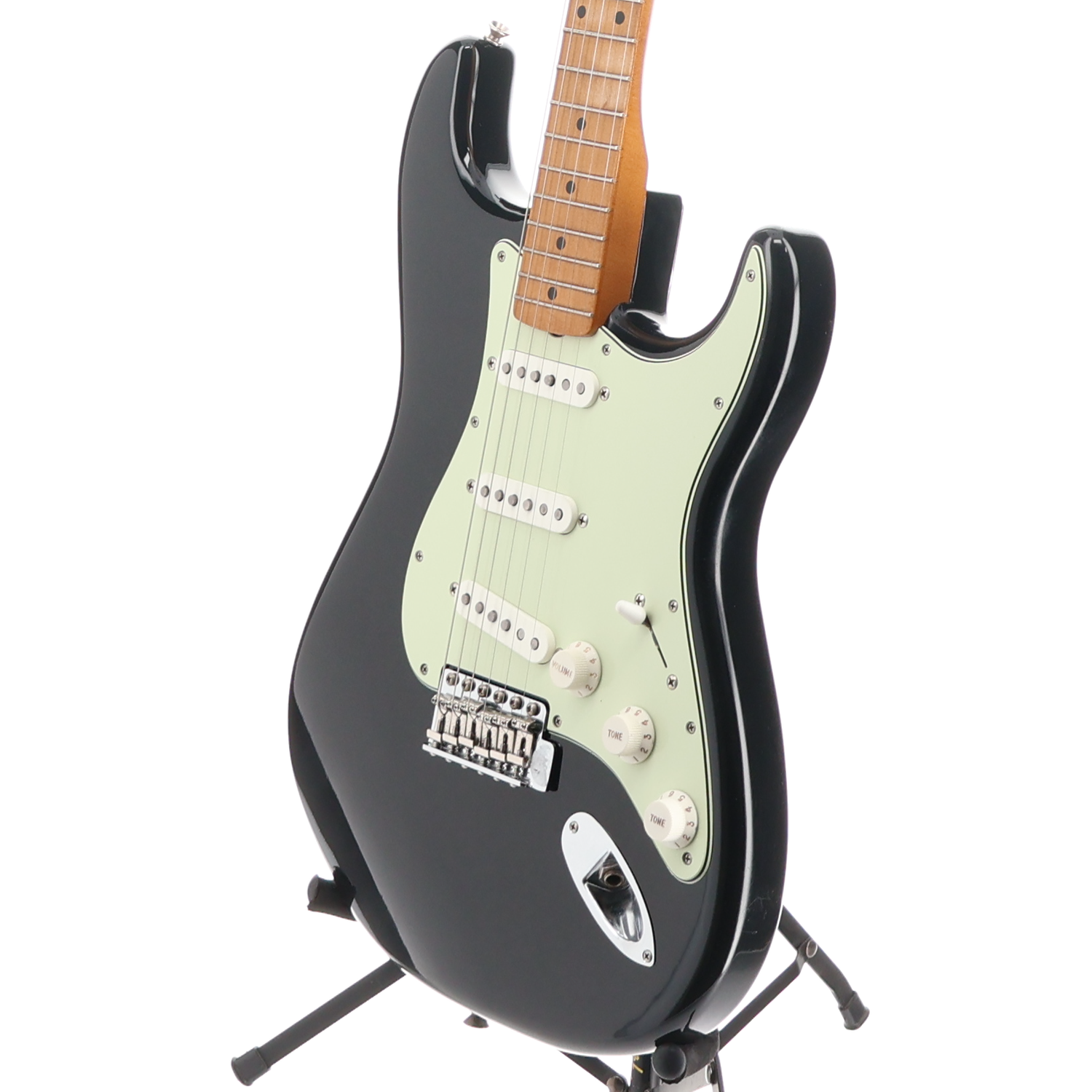 Fender Vintera® II Road Worn® '60s Stratocaster®, Maple Fingerboard, Black (B9) (94921)