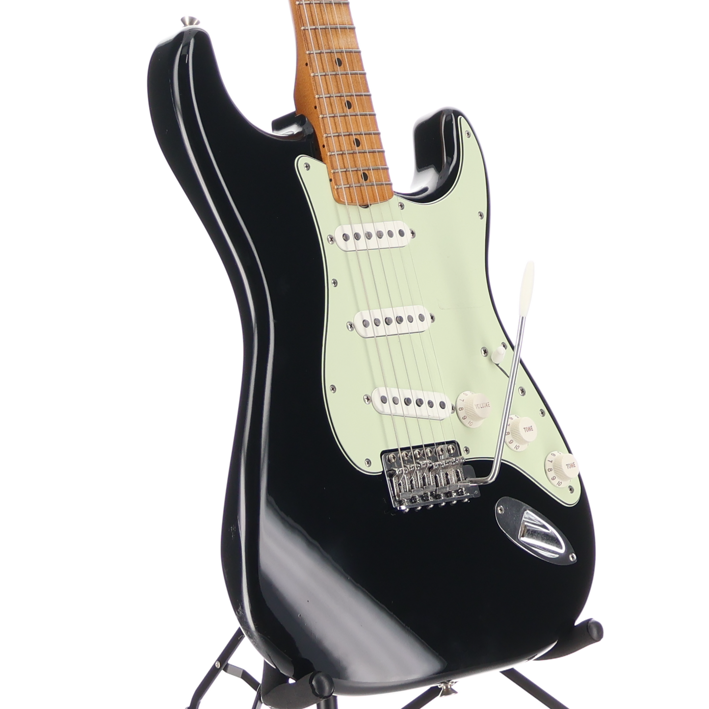 Fender Vintera® II Road Worn® '60s Stratocaster® Maple Fingerboard Black (C13) (85258)