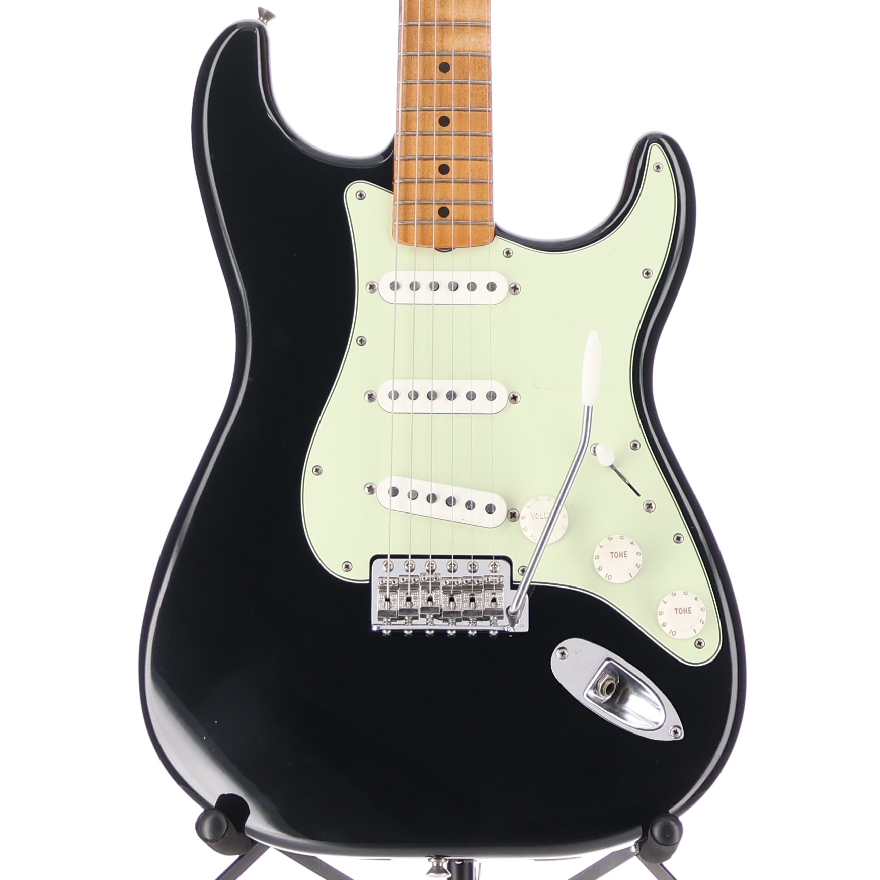 Fender Vintera® II Road Worn® '60s Stratocaster® Maple Fingerboard Black (C13) (85258)