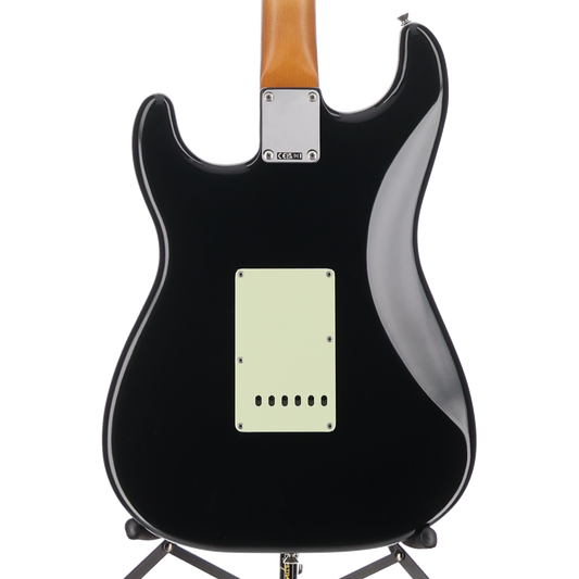 Fender Vintera® II Road Worn® '60s Stratocaster®, Maple Fingerboard, Black (H5) (67105)