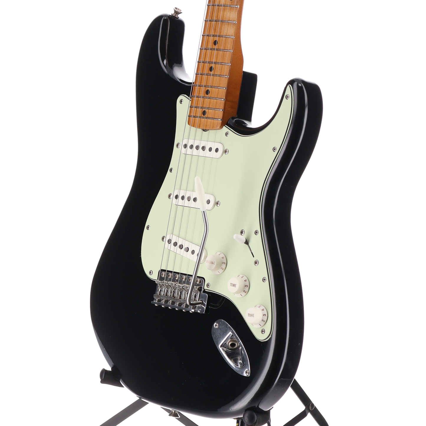 Fender Vintera® II Road Worn® '60s Stratocaster®, Maple Fingerboard, Black (H5) (67105)