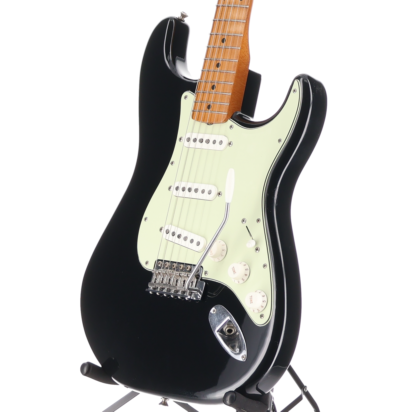 Fender Vintera® II Road Worn® '60s Stratocaster® Maple Fingerboard Black (N2) (89399)