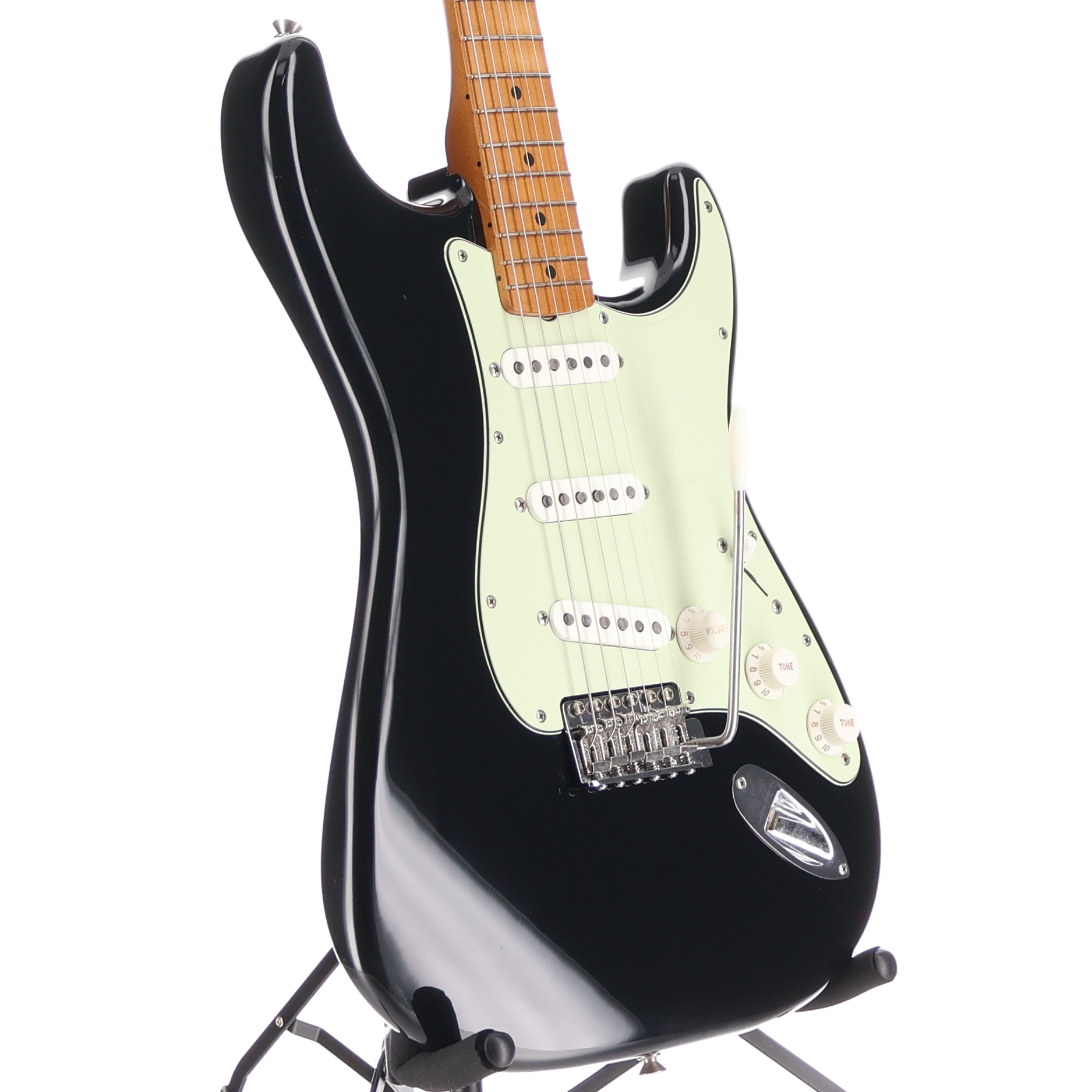 Fender Vintera® II Road Worn® '60s Stratocaster® Maple Fingerboard Black (O13) (96391)