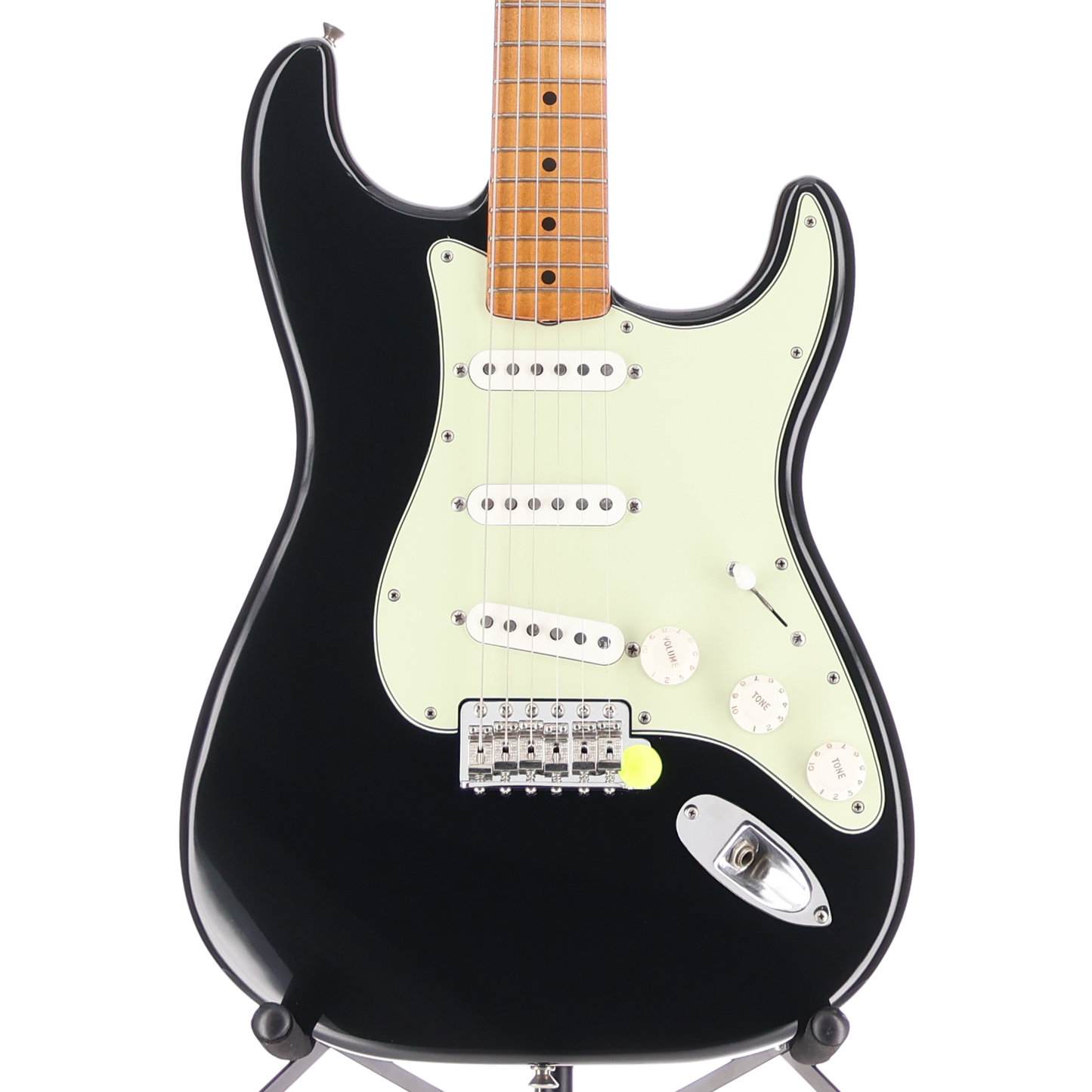Fender Vintera II Road Worn '60s Stratocaster, Maple Fingerboard, Black (RP) (82306)