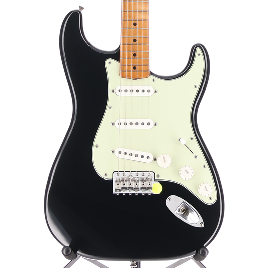Fender Vintera II Road Worn '60s Stratocaster, Maple Fingerboard, Black (RP) (82306)