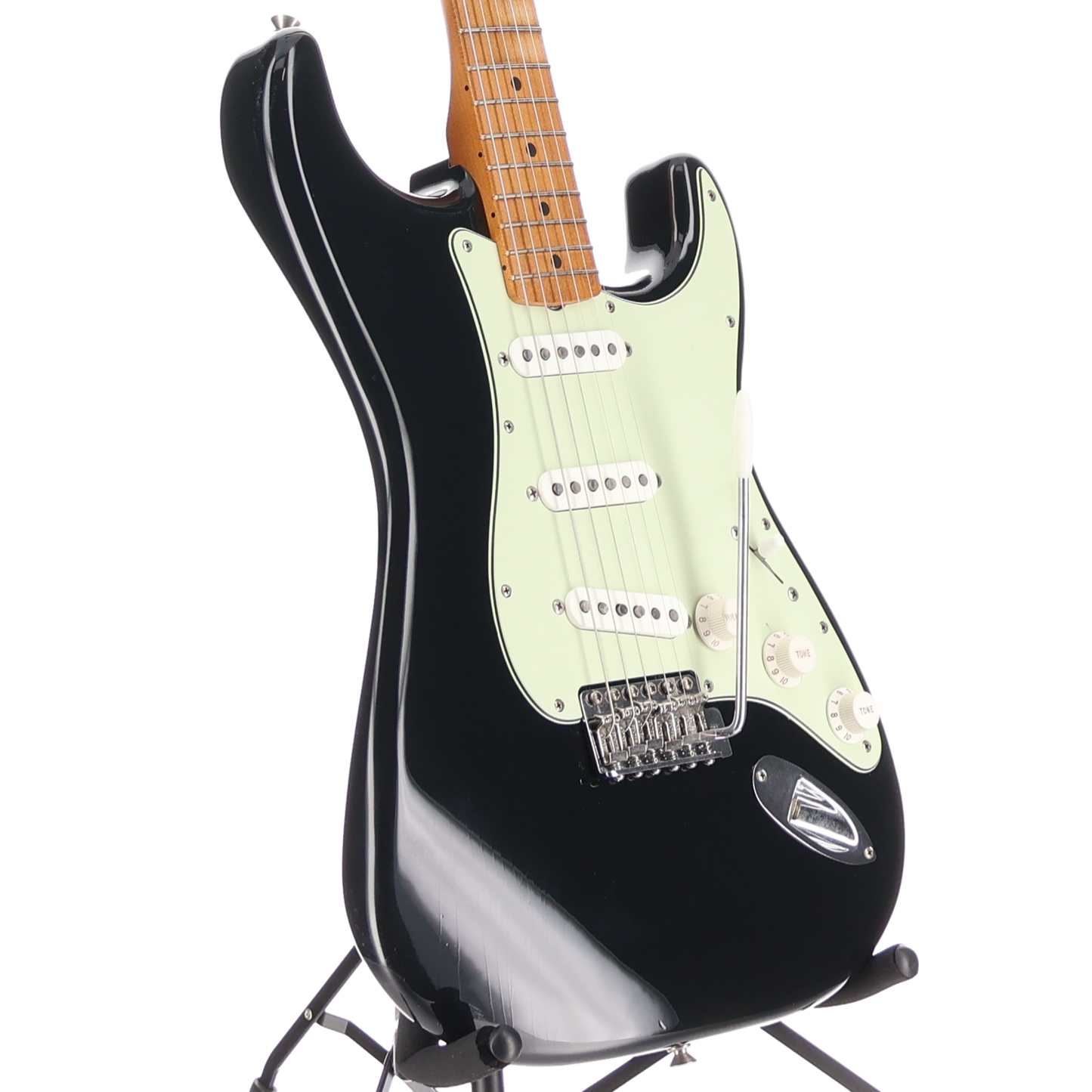 Fender Vintera® II Road Worn® '60s Stratocaster® Maple Fingerboard Black (S8) (95164)