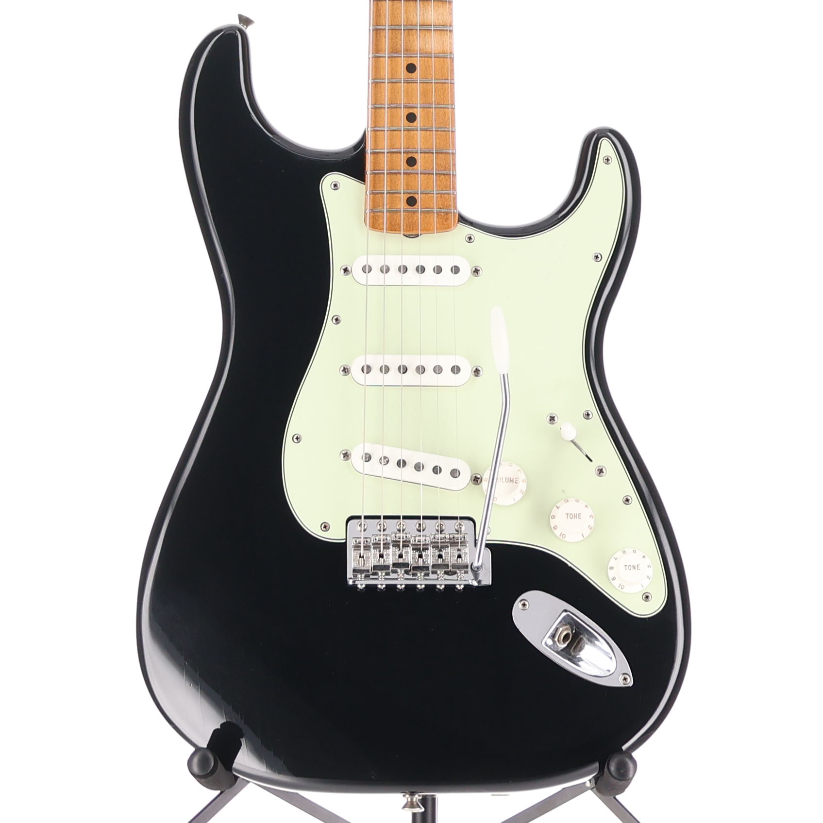Fender Vintera® II Road Worn® '60s Stratocaster® Maple Fingerboard Black (S8) (95164)