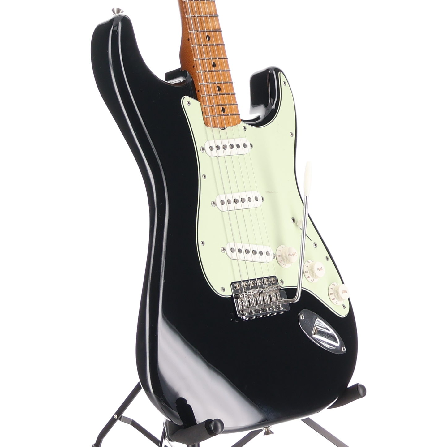 Fender Vintera® II Road Worn® '60s Stratocaster®, Maple Fingerboard, Black (V4) (89028)