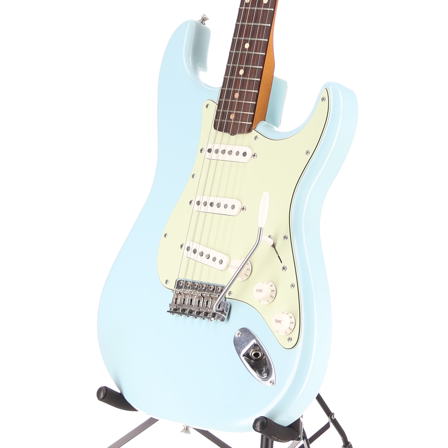 Fender Vintera® II Road Worn® '60s Stratocaster®, Rosewood Fingerboard, Sonic Blue (D3)(65545) (65545)