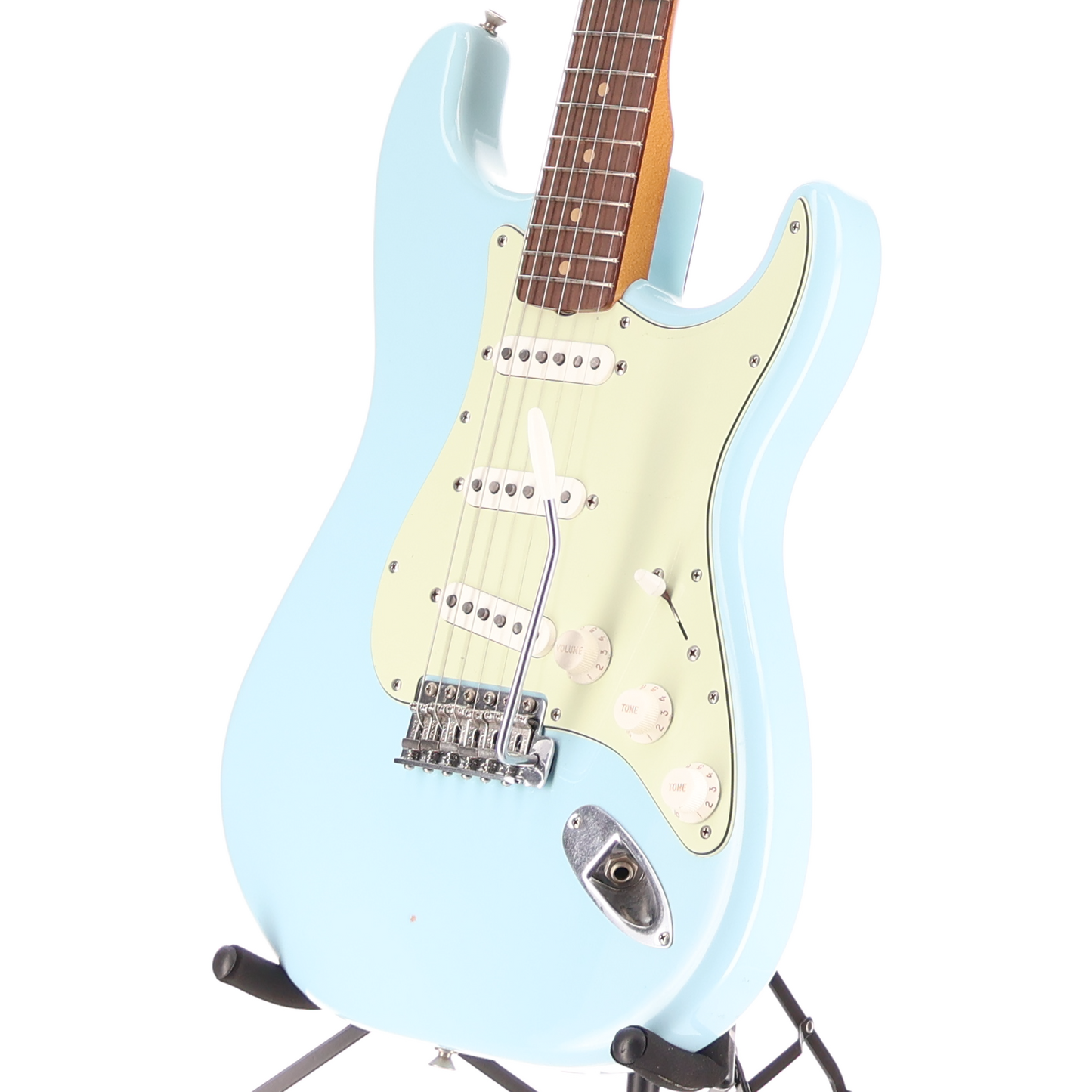 Fender Vintera® II Road Worn® '60s Stratocaster®, Rosewood Fingerboard, Sonic Blue (W8) (14903)