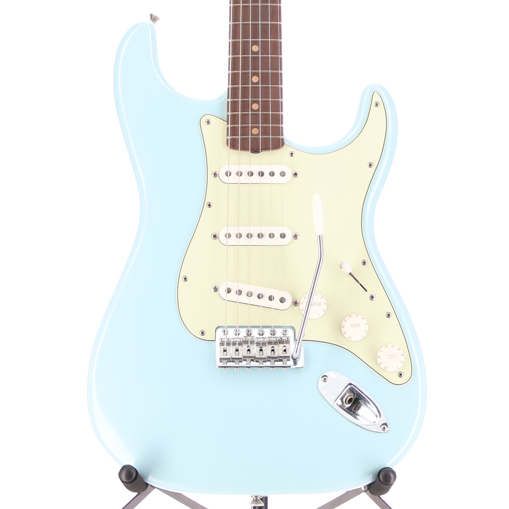 Fender Vintera® II Road Worn® '60s Stratocaster®, Rosewood Fingerboard, Sonic Blue (X7) (14211)