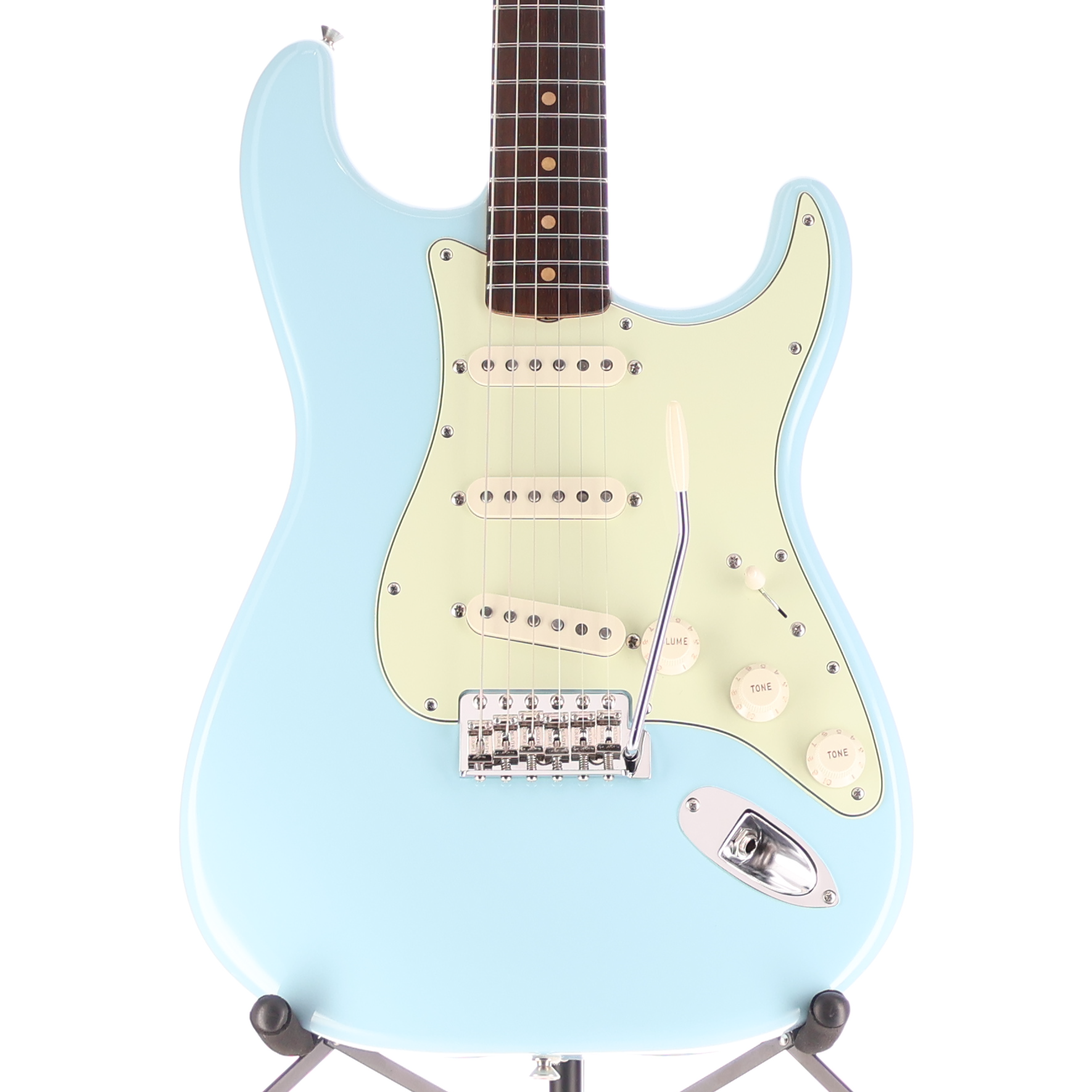 Fender Vintera III Early '60s Stratocaster, Rosewood Fingerboard, Sonic Blue (AA5) (48036)