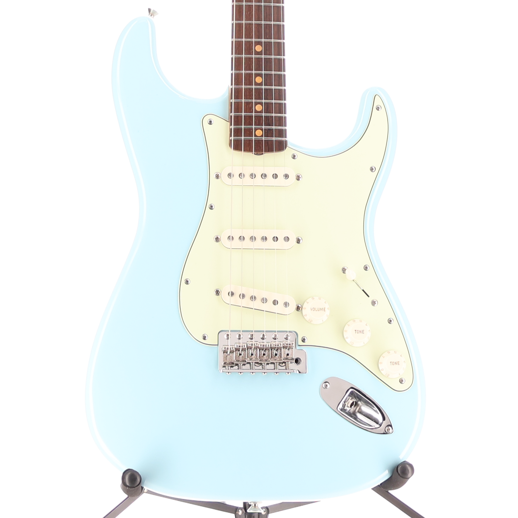 Fender Vintera III Early '60s Stratocaster, Rosewood Fingerboard, Sonic Blue (RC1) (48036)