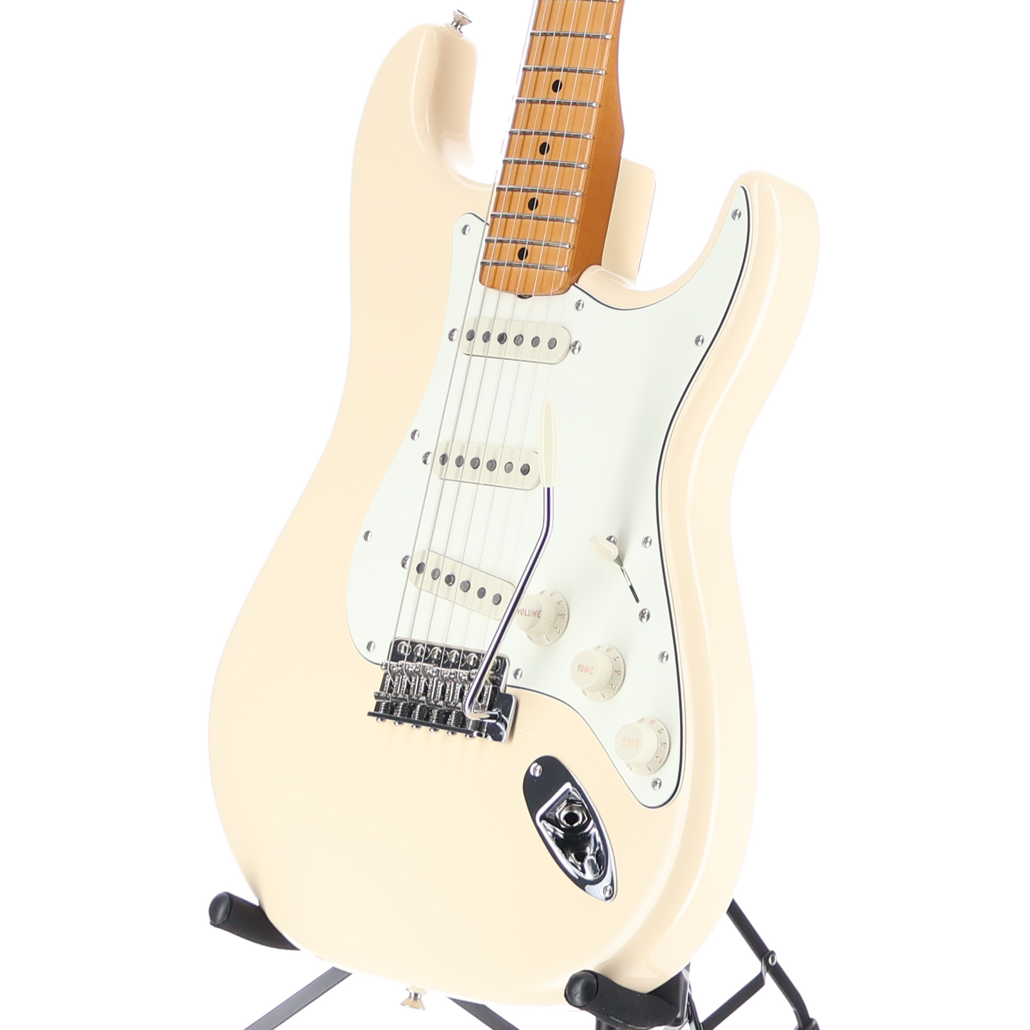 Fender Vintera III Late '60s Stratocaster, Maple Fingerboard, Olympic White (I10) (35745)
