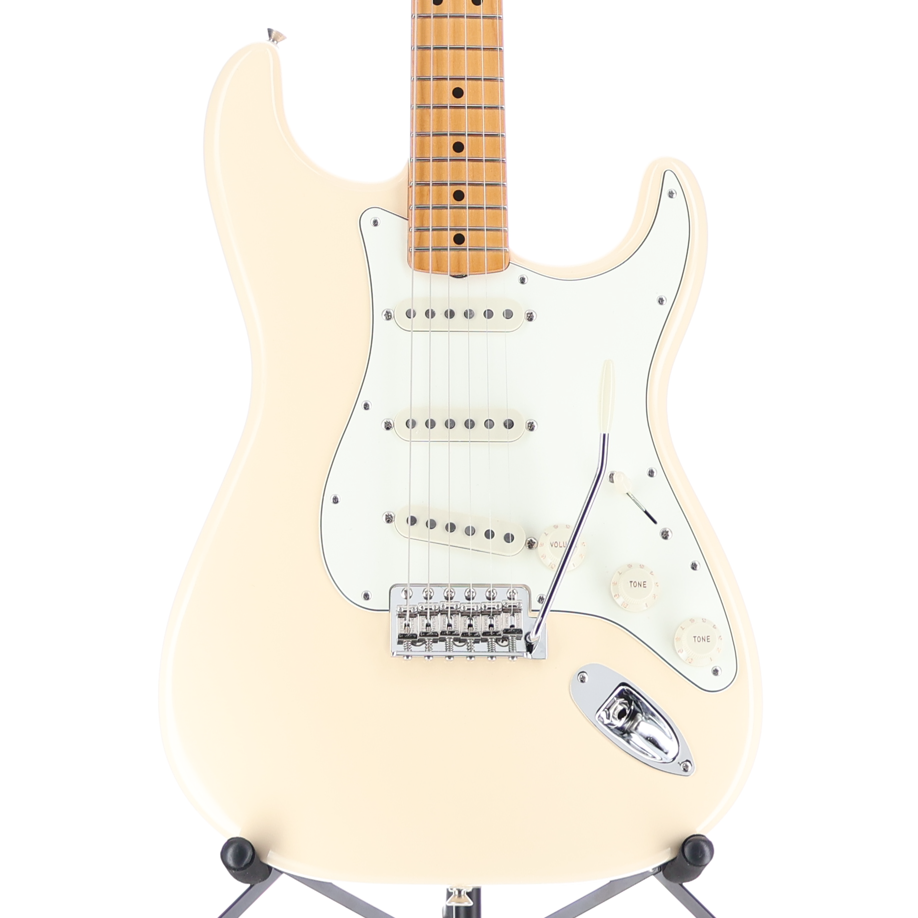 Fender Vintera III Late '60s Stratocaster, Maple Fingerboard, Olympic White (I10) (35745)