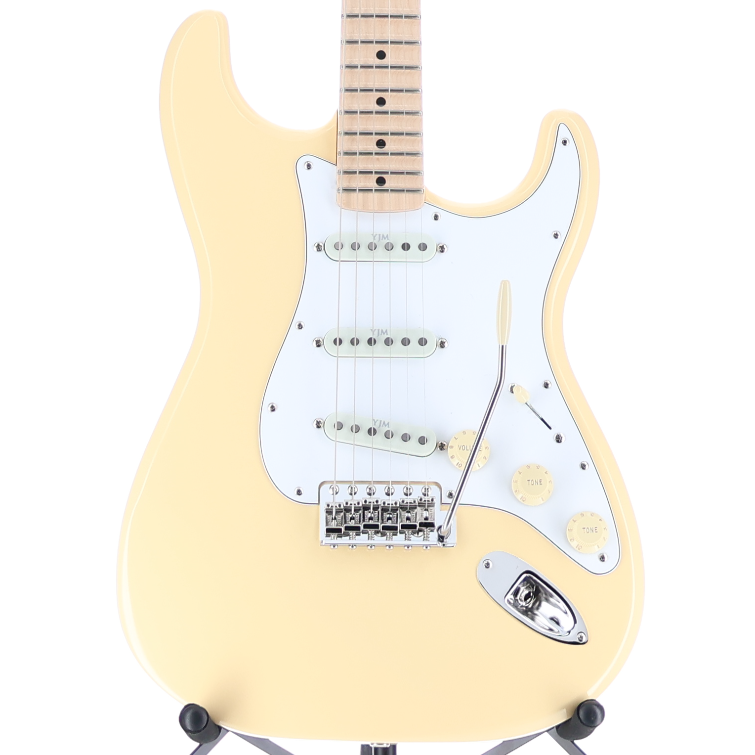 Fender Yngwie Malmsteen Stratocaster, Scalloped Maple Fingerboard, Vintage White (Y11) (05760)