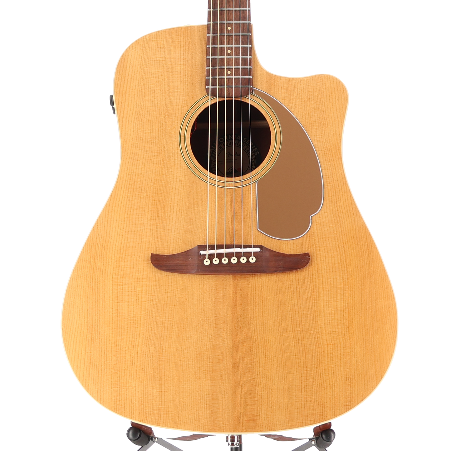 Fender Redondo Player, Walnut Fingerboard, Gold Pickguard, Natural (K2) (07311)